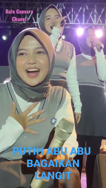 PUTIH ABU ABU II BAGAIKAN LANGIT ( COVER ) LIVE PERFOME AT PEKAN RAYA KARAWANG