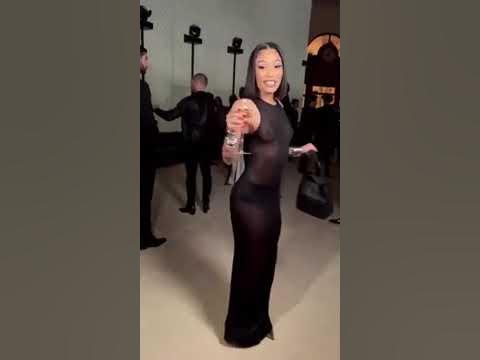 Coi Leroy in a see thru dress coi body showing - YouTube