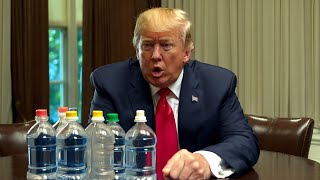 Donald Trump Drinking Water - AI generated Resimi