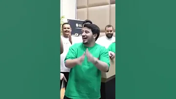 رفرف الأخضر والأبيض في سماء جدة العروس افتخر اني صقراوي وفالكون قلعة كوؤس فالكونز اكسبلور 