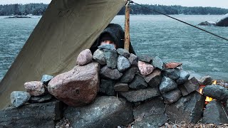 Camping by the FROZEN BEACH, on Kayak Through Ice: Winter Island Bushcraft