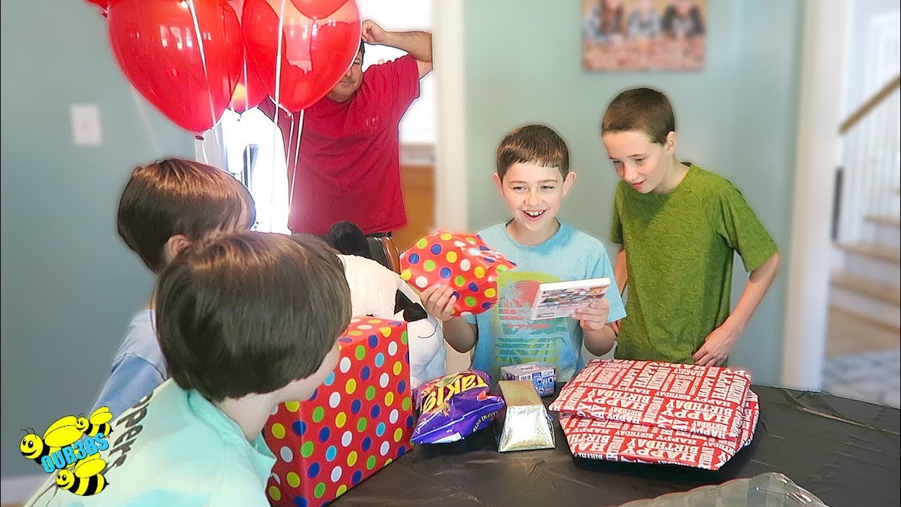 BENJAMIN'S BIRTHDAY VLOG! HE'S 9! - YouTube