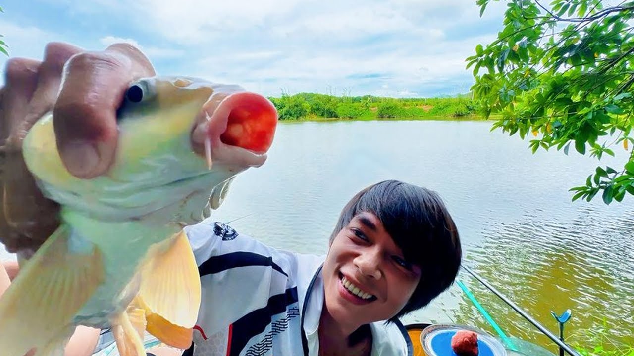 Жизнь рыбака не сложна. После работы я пойду на рыбалку с друзьями.