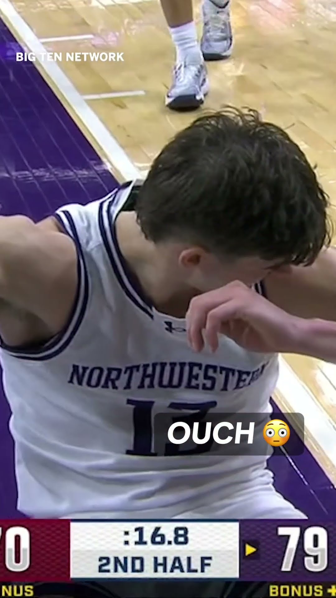 Brooks Barnhizer was okay after this hard fall ?
