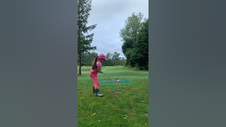 My first time golfing at 4 years old with my daddy! #kidsgolf #uskidsgolf #pgajunior #golfmemories