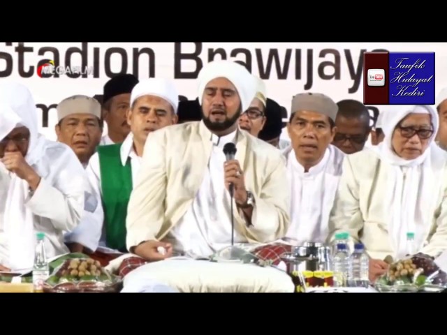 Ilahilas u0026 Tombo Ati - Habib Syech feat. Ahbaabul Musthofa Kudus - Kota Kediri Bersholawat (Terbaru) class=