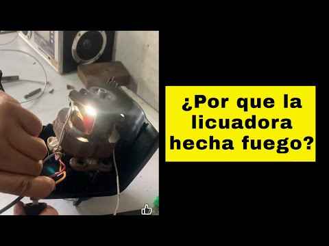 Revisa por qué una licuadora hecha fuego y humo