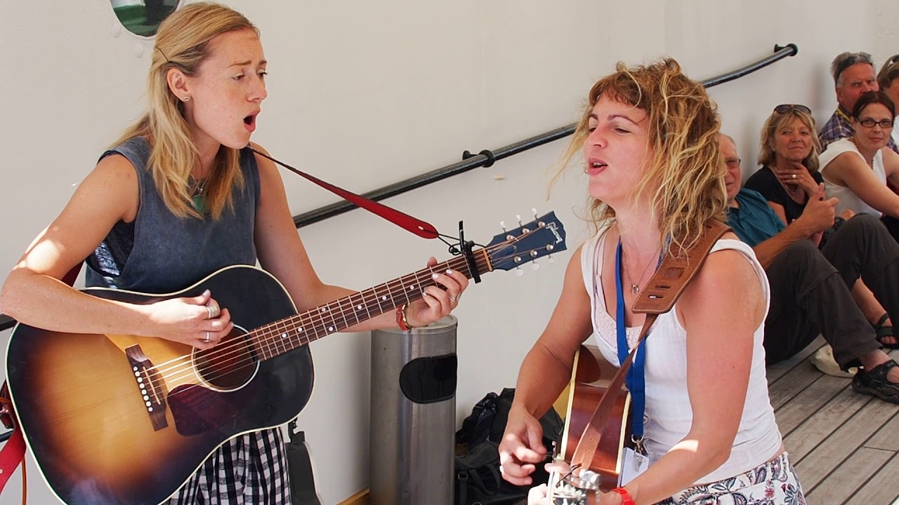 Sound of the Sirens - A Thousand Words