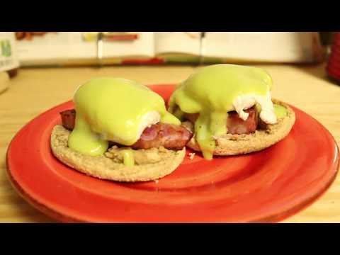 Quick & Easy Avocado Hollandaise Sauce (Green Eggs and Ham Benedict)