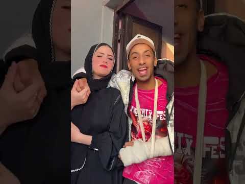 الف خناقه معاكي ولا ضحكه مع غيرك       