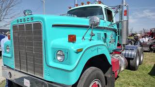 RARE Dodge Bighorn CNT950! All Angles of the Last Dodge Semi Truck