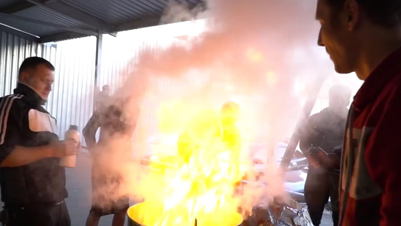 Что будет, если запитать от батареи Теслы какую-то х*рню