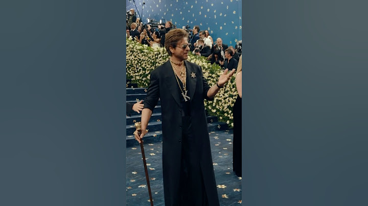 SRK makes a grand entrance at the #MetGala | Vogue India