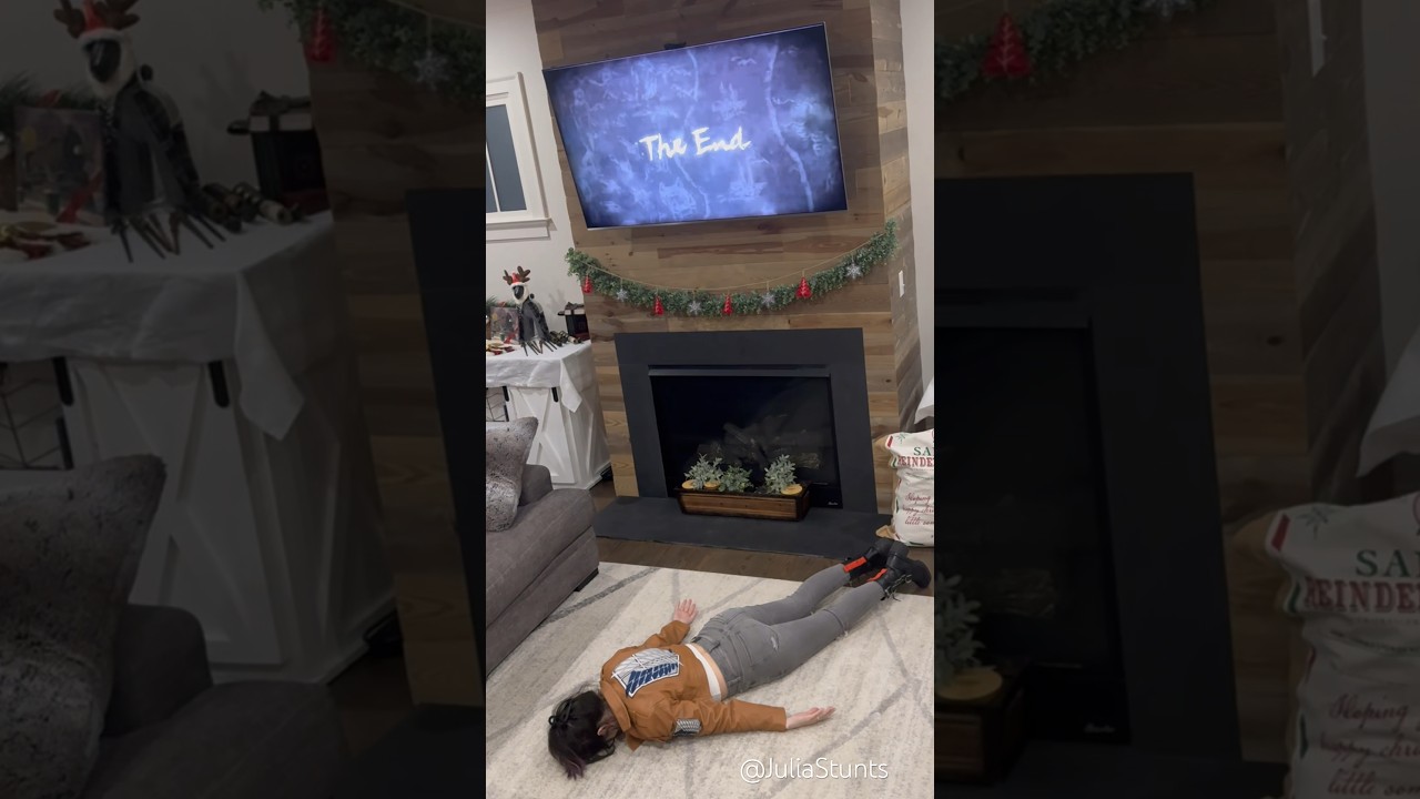 I’m so busy… #anime #manga #cosplay #attackontitan #aot #shingekinokyojin #snk