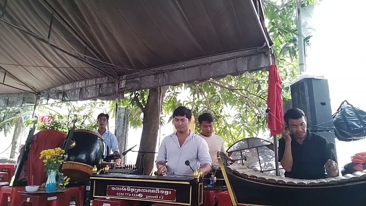 chuyển tình 2 mua mưa .. bóng hồng cài áo ,, nhạc NGŨ Âm : UT DUONG 📞0336775523