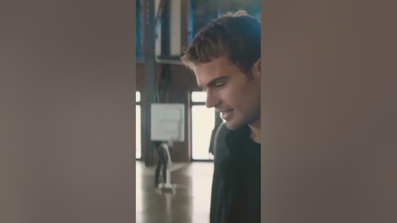 Divergent 2 in English with Subtitles. Дивергент 2 зубарев