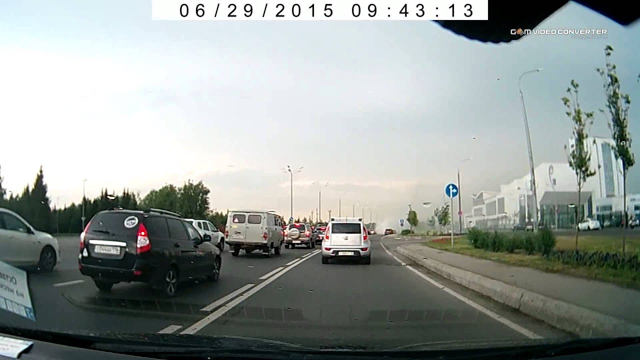 Авария киа и мерседес