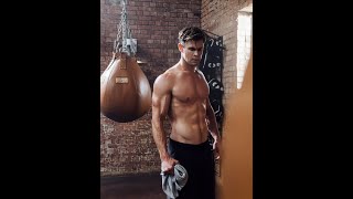 Chris Hemsworth is teaching free online fitness classes
