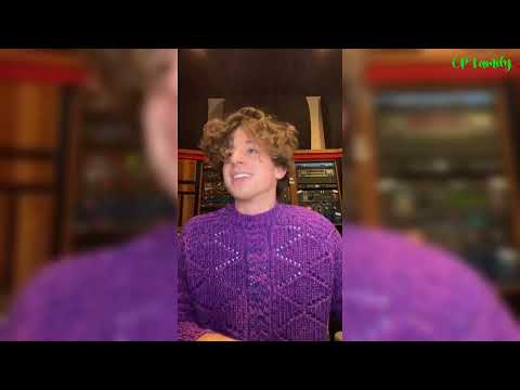 Charlie Puth Instagram LIVE. December 12, 2021