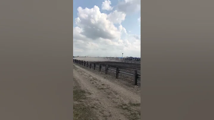 Ricardo Cisneros on his way to WINNING Dirt Drags ...