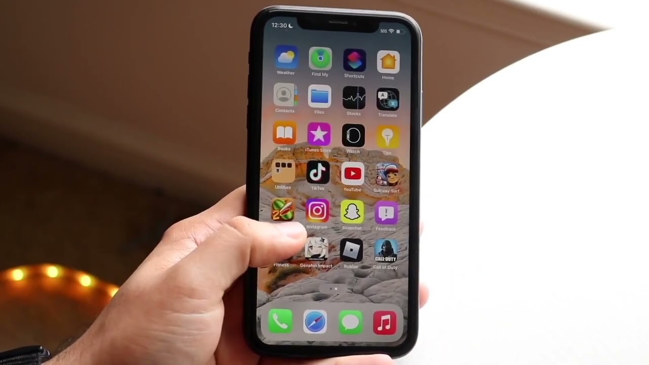 iPhone XR Features The iPhone 15 Doesn't Have - YouTube