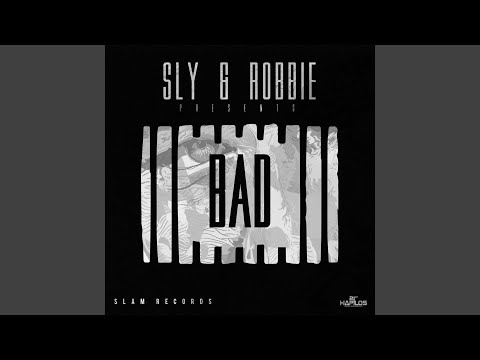Putar Top Road Dub - Sly & Robbie