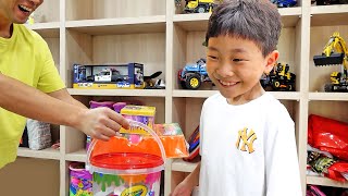 [30min] Yejun Play with Car Toys | Stories for Children