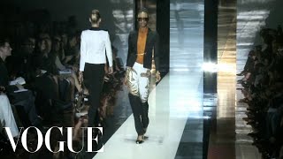 Gucci  Ready to Wear Spring 2012 Vogue Fashion Week Runway Show