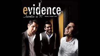 Video thumbnail of "Junto a ti (letra) - Evidence"