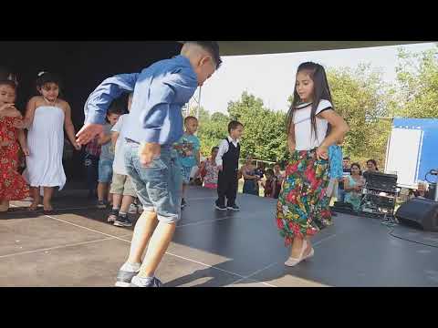 Videó: Hogy Táncolnak A Cigányok