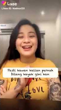 Story WhatsApp.... Cewek Bertato