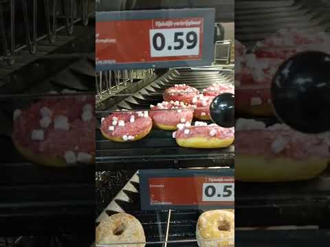 Жизнь в Европе 🇳🇱Нидерланды. Цены в Нидерландах🍞 Какой хлеб едят голландцы в 2025 🍞Донатсы #shorts