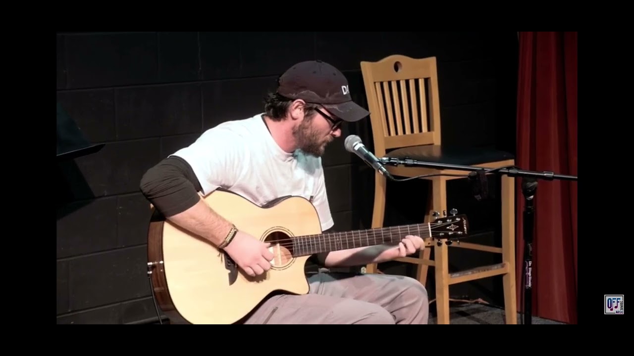 Matt Rushing Comedian Matt Rushing plays Andy Mckee’s Ebon coast. @OffSquareMusic - YouTube