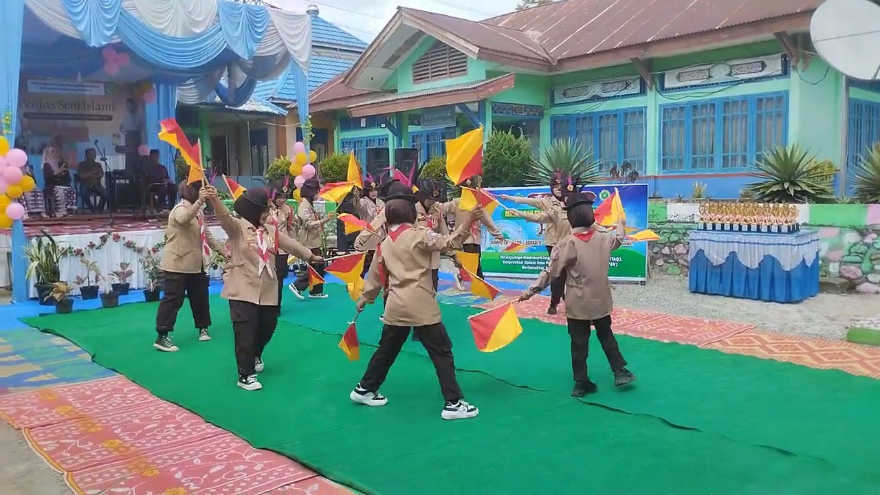 Dance Semapoer Anggota Pramuka PENSI ke-1 MTsN 5 Kerinci 