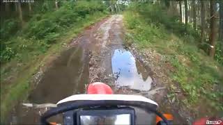 小松山登山林道② 小松山横を抜けて日南ダム酒谷へと下ってゆきます