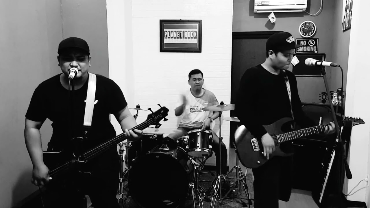 Story of the Year - And the Hero Will Drown (Cover Aliens Exist X Riawan-EP) 