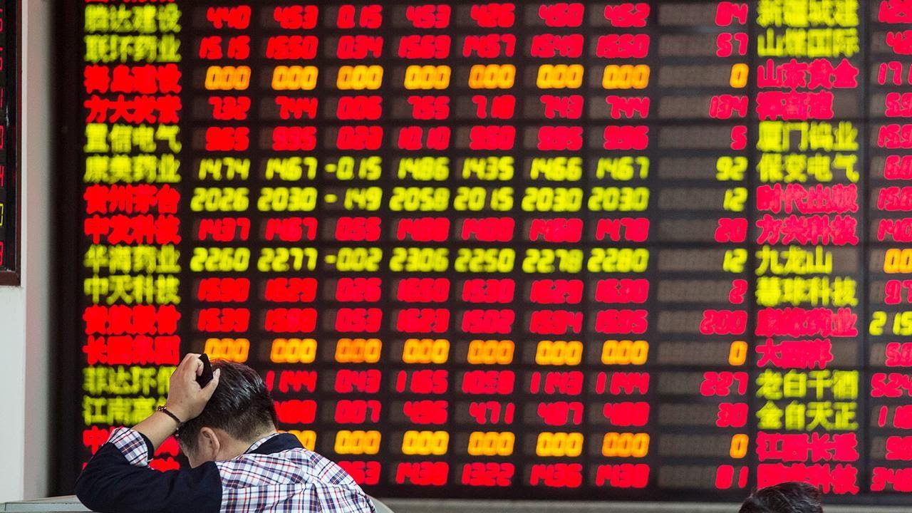 Jefferies Analysts Downgrade Pfizer Shares to Hold From Buy