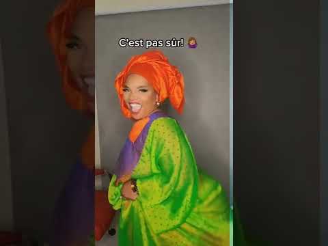 Dancing Leu Mbeul From Sénégal West Africa A Driankè Laobè Is A Curvy Woman With A Very Big Behind 