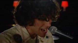 Mika - Love Today (Live)