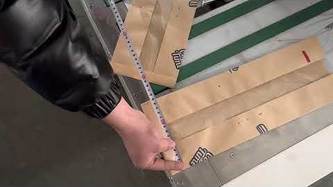 C330 V Bottom Paper Bag Machine With Window Function Online Bread Bag 2 Colors Printing Online