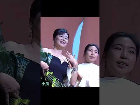 林青霞和女儿罕见同框出镜！