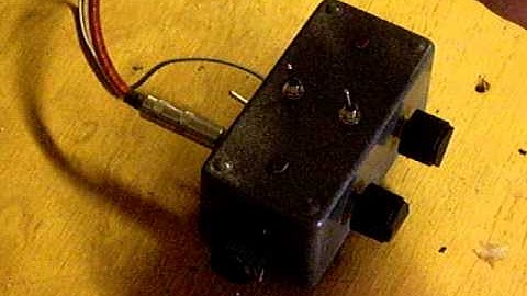 Optik Radiowave Intermodulator-circuit bent noise synth-video 2 by Statikstramentz