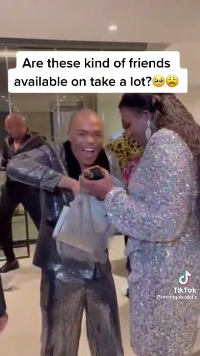 SOMIZI GETS MONEY FROM MAMKHIZE!!!