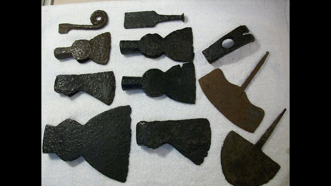 Cleaning Rusty Iron Using Vinegar On 18th Century Hand Forged Tools Cleaning Rusty Iron Using Vinegar On 18th Century Hand Forged Tools