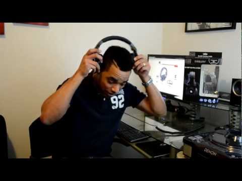 Hercules HDP DJ-Pro M1001 Professional DJ Headphones Video Review