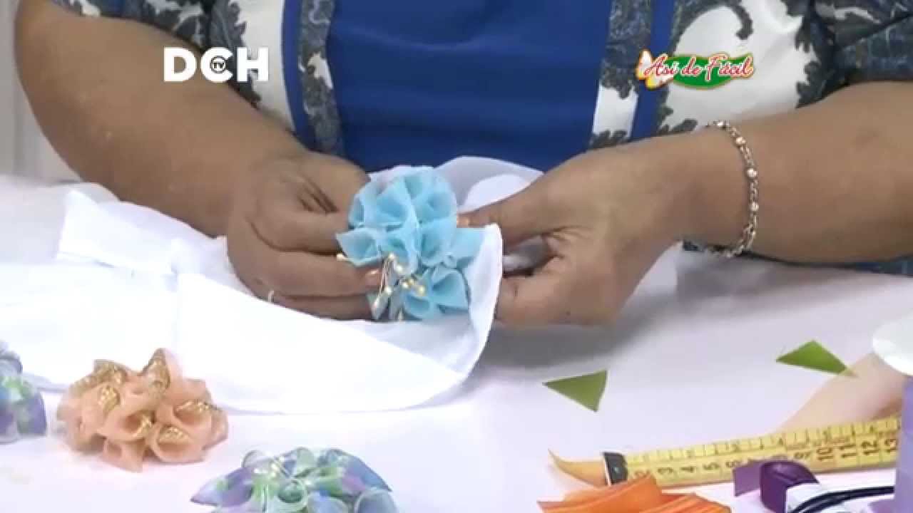 Cojín con Dalias Dobles