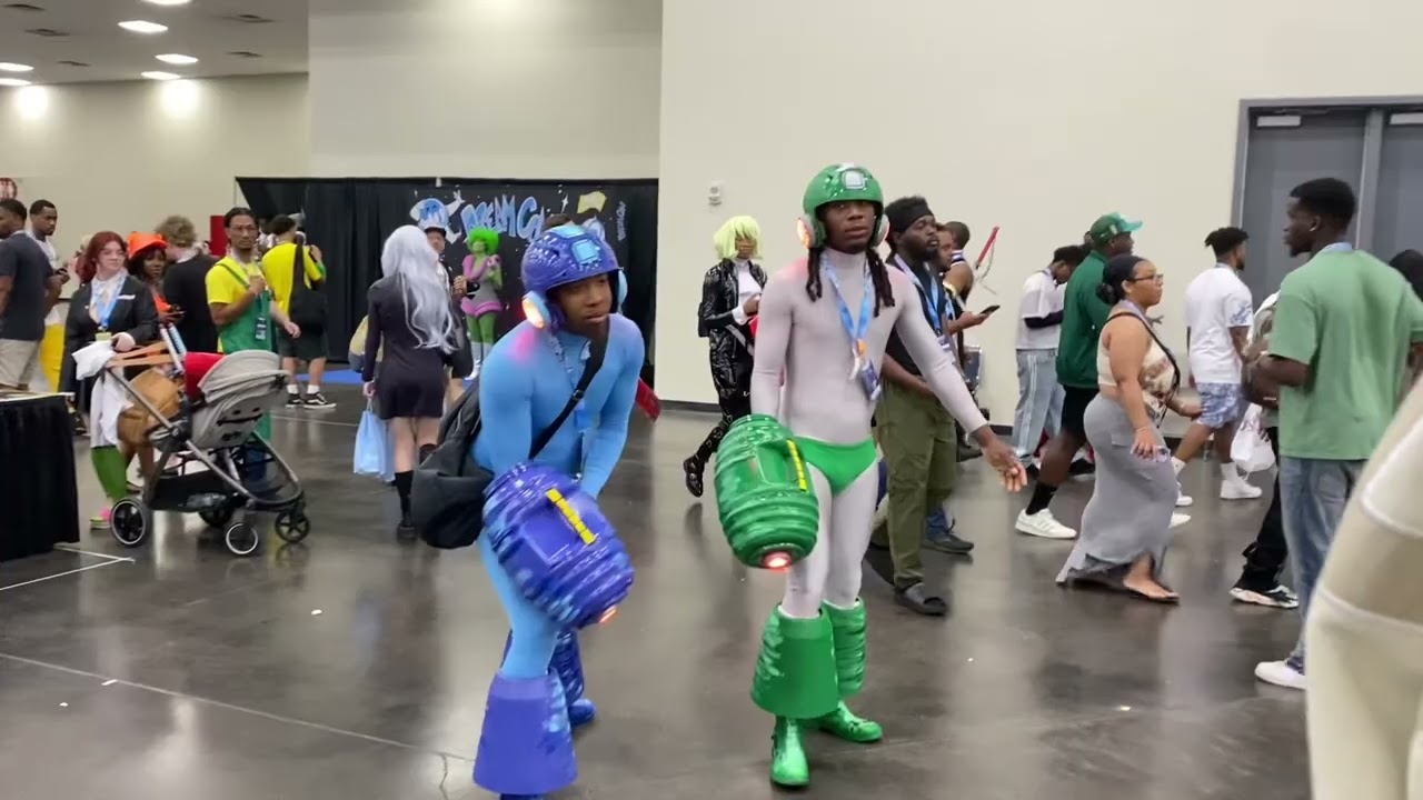 Dreamcon 25' Moments 