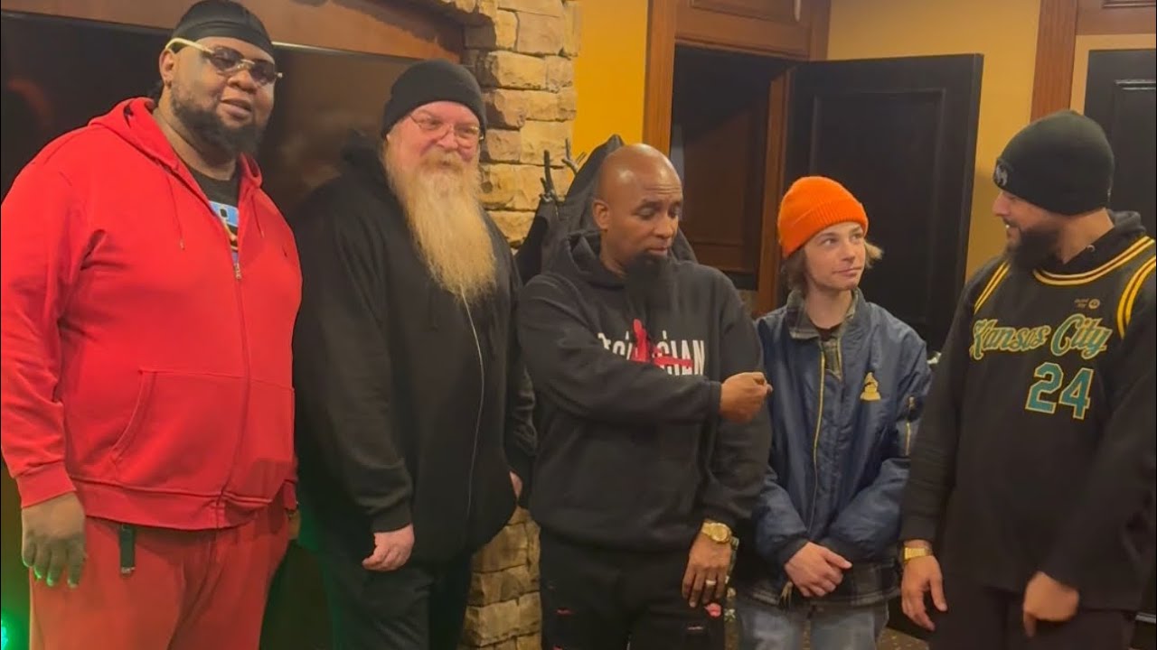 EXECUTION” FROM STRANGELAND FT. ‪@therealtechn9ne‬ ‪@Bigdoobie5‬