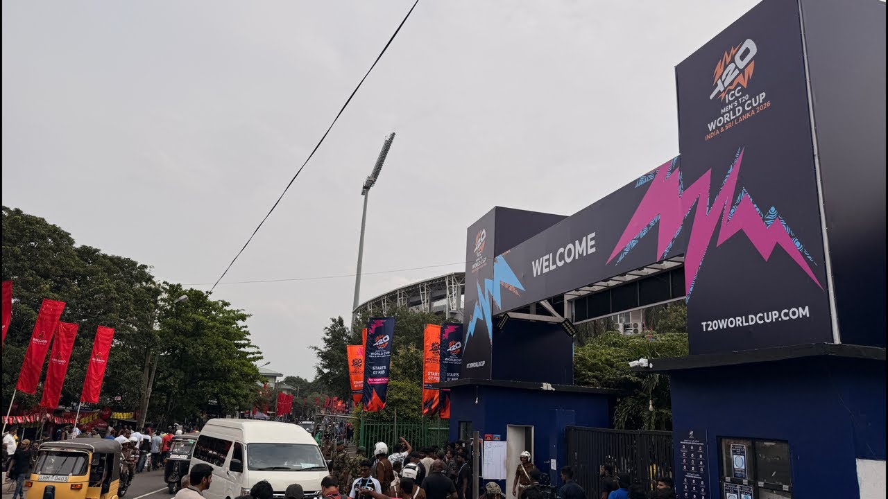 LIVE - India vs Pakistan | Colombo Weather, Teams Arrival & Fans | T20 World Cup 2026