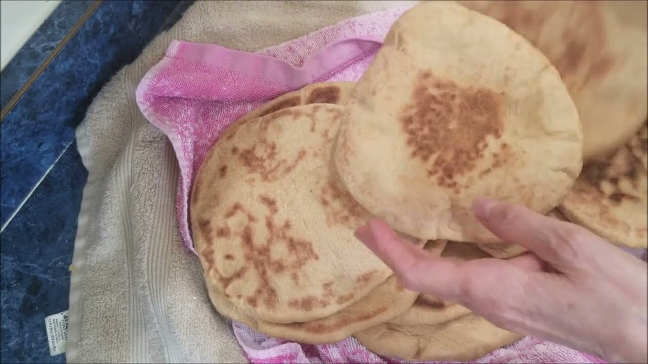 الخبز الأسمر صحي في البيت بطريقه سهله وبدون فرن